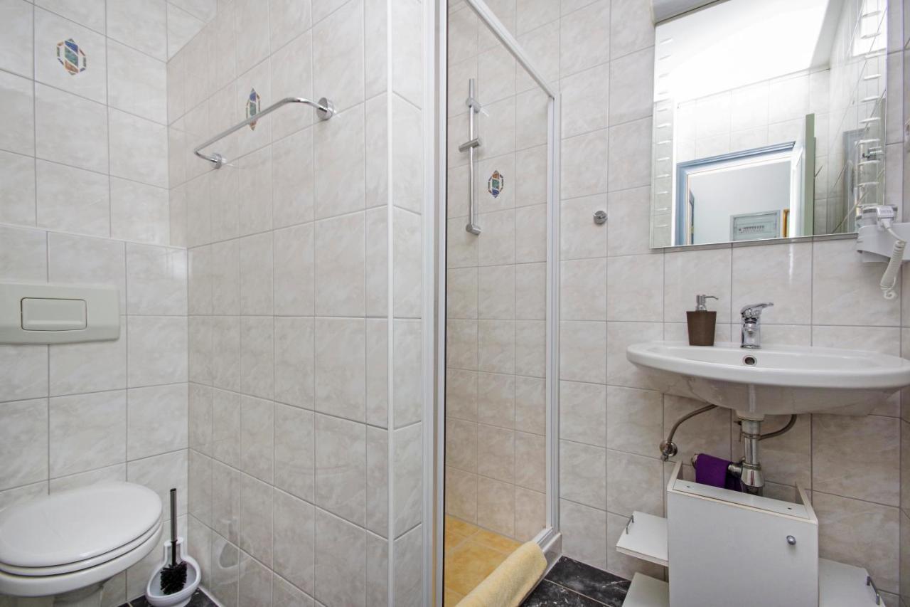 Matanovi Dvori Md Apartments マカルスカ エクステリア 写真